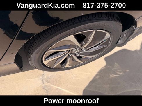 Used 2021 Honda Insight Touring image 9