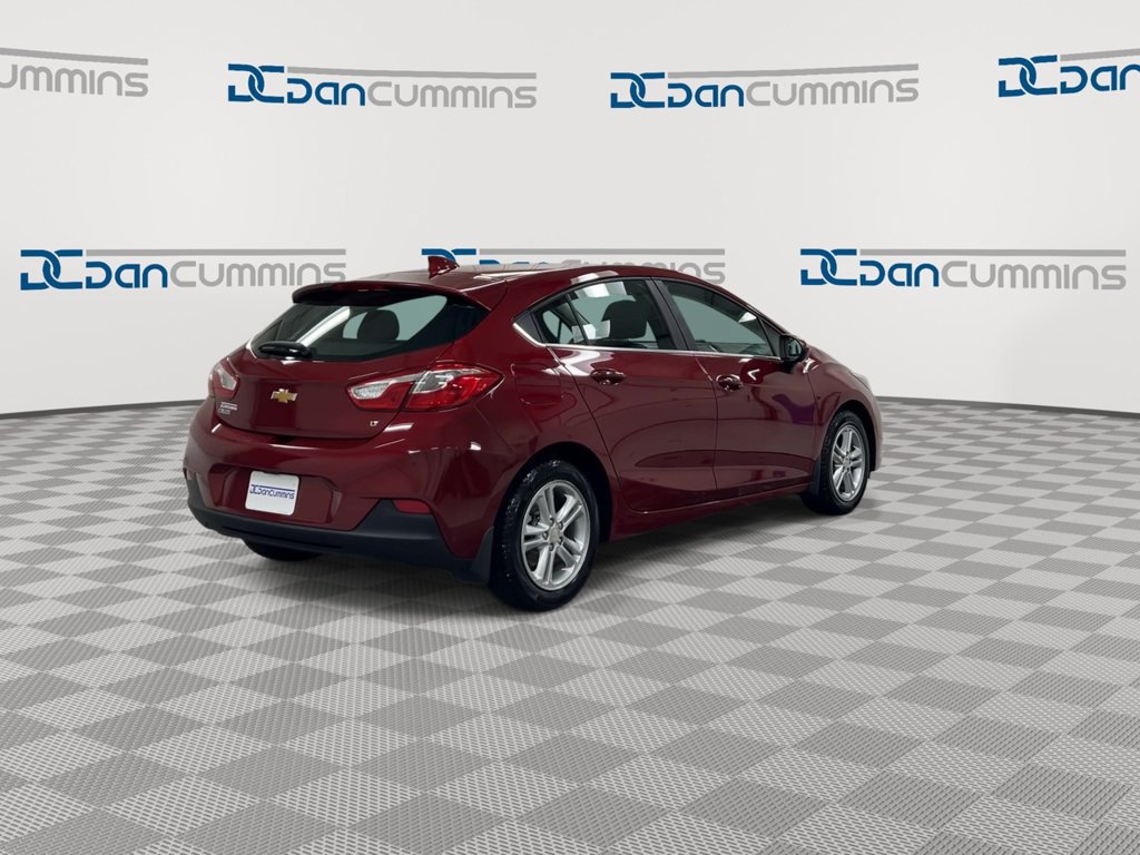 Used 2017 Chevrolet Cruze LT w/ Convenience Package FWD image 8