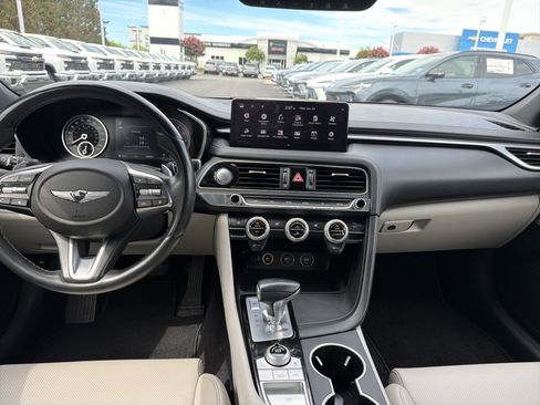 Used 2022 Genesis G70 2.0T AWD/4WD image 30