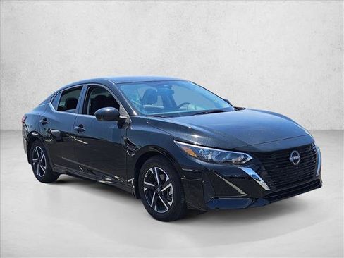 Used 2025 Nissan Sentra SV w/ Trunk Package FWD image 3