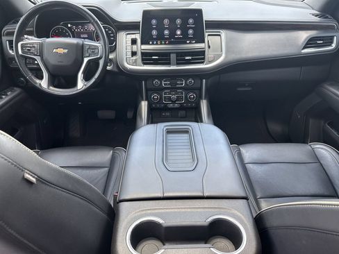 Used 2021 Chevrolet Suburban Premier w/ Premium Package RWD image 26