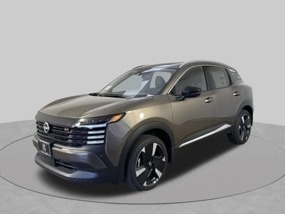 New 2026 Nissan Kicks SR w/ Cold Weather Package