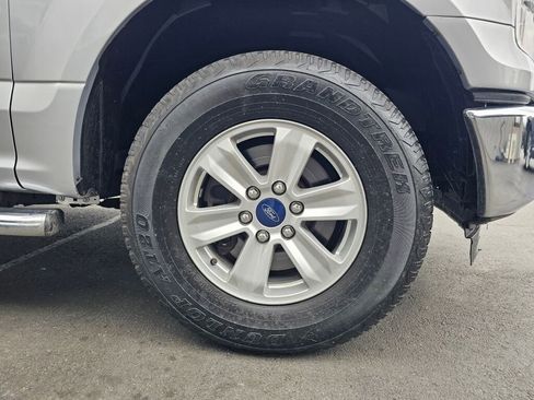 Used 2015 Ford F150 XLT AWD/4WD image 9
