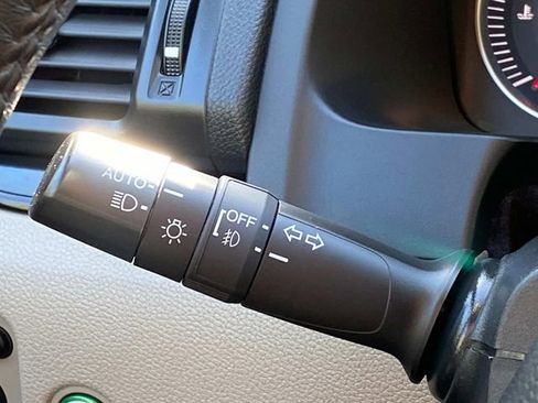 Used 2020 Honda Pilot Touring image 23