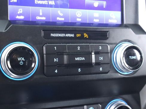 Used 2019 Ford F150 Lariat w/ Equipment Group 502A Luxury image 26