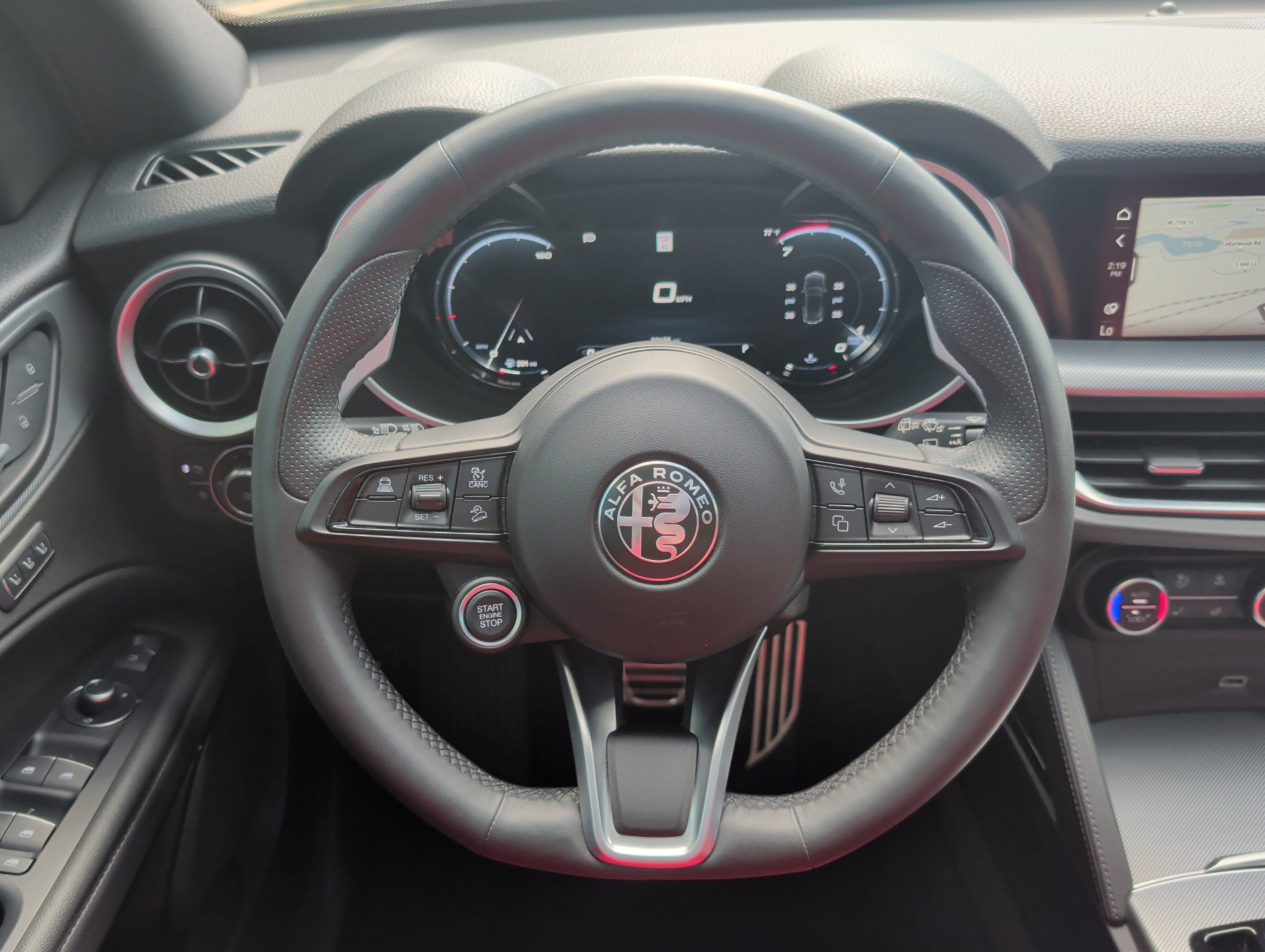 Used 2024 Alfa Romeo Stelvio Veloce AWD/4WD image 21