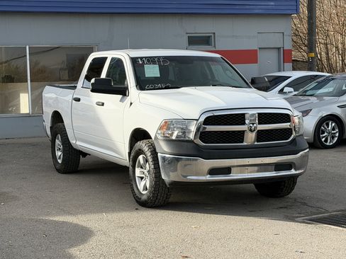 Used 2017 RAM 1500 Tradesman w/ Popular Equipment Group AWD/4WD image 9