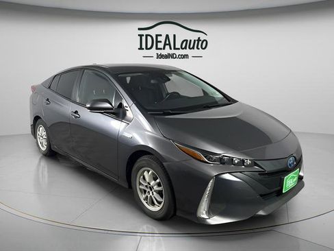 Used 2021 Toyota Prius Prime XLE w/ Carpet Mat Package (TMS) image 1