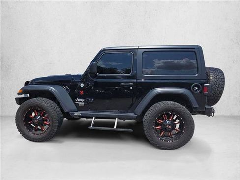 Used 2020 Jeep Wrangler Sport AWD/4WD image 9
