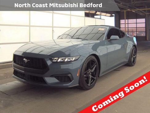 Used 2024 Ford Mustang Premium image 1
