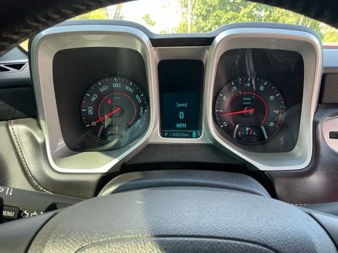 Used 2014 Chevrolet Camaro LT RWD image 21