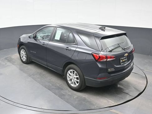 Used 2022 Chevrolet Equinox LS AWD/4WD image 19