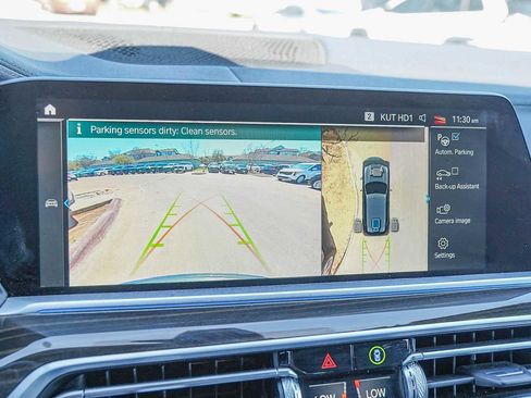 Used 2023 BMW X5 xDrive45e image 17