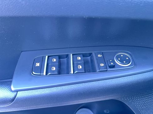 Certified 2022 Kia Forte LXS image 13