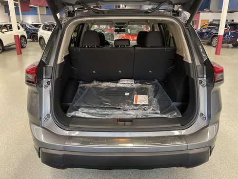 New 2026 Nissan Rogue SV image 6