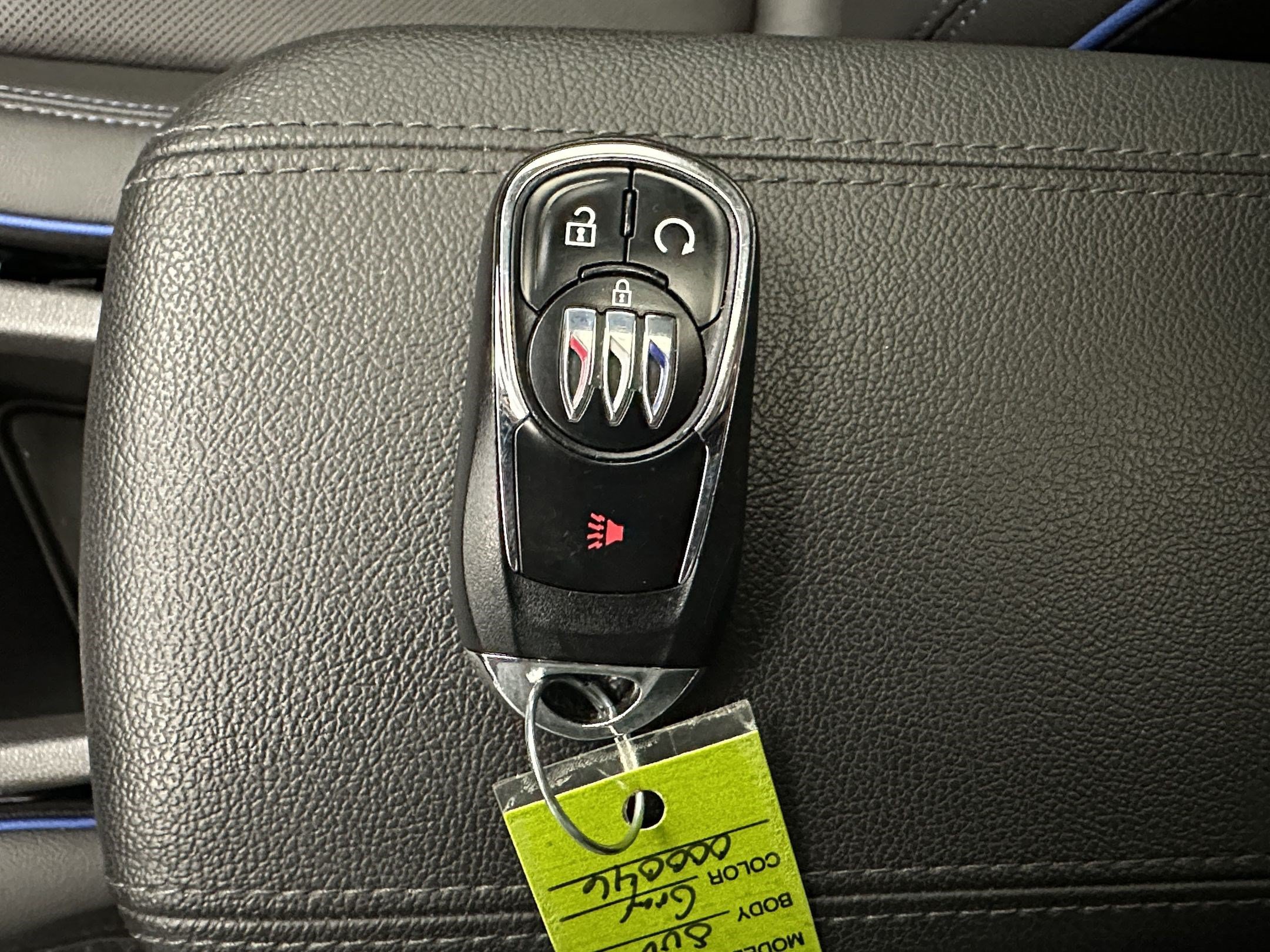 Certified 2025 Buick Encore GX Sport Touring w/ Experience Buick Package AWD/4WD image 31