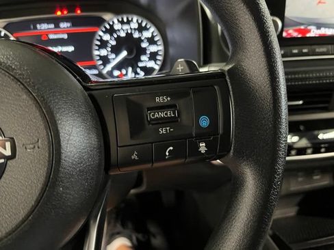 Used 2023 Nissan Rogue SV AWD/4WD image 27