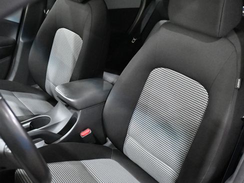 Used 2022 Kia Sportage LX AWD/4WD image 26