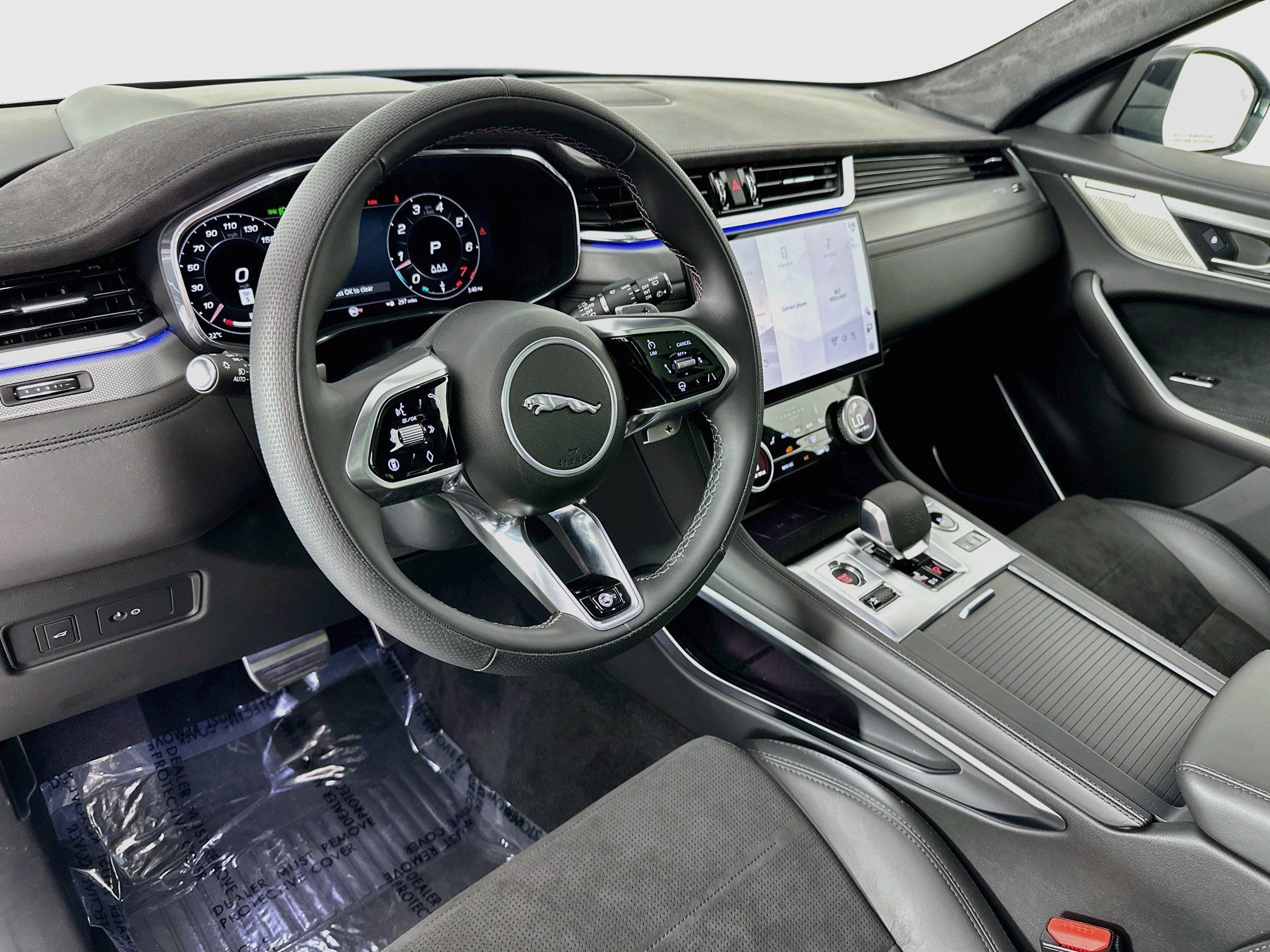 New 2026 Jaguar F-PACE SVR AWD/4WD image 10