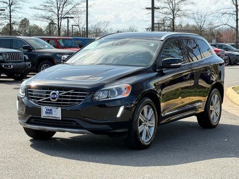 Used 2016 Volvo XC60 T6 Platinum w/ Climate Package image 3