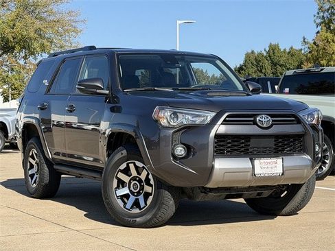 Certified 2021 Toyota 4Runner TRD Off-Road Premium image 2