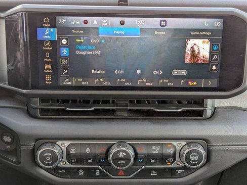 Certified 2025 Jeep Wrangler Unlimited Sahara AWD/4WD image 17