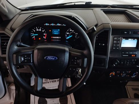 Used 2021 Ford F250 XL w/ Power Equipment Group RWD image 25