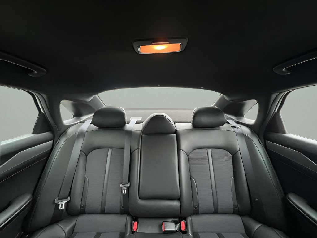 Used 2022 Kia K5 GT-Line AWD/4WD image 18