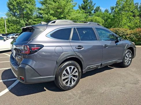 Certified 2023 Subaru Outback Premium AWD/4WD image 6