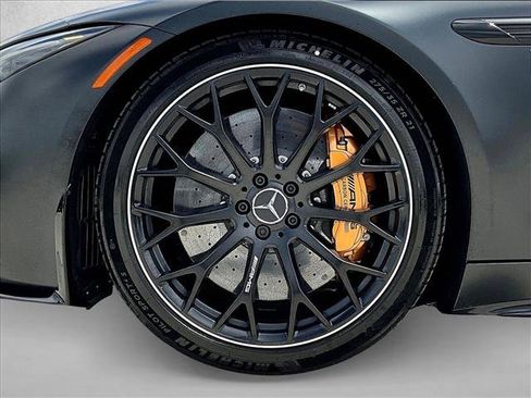 New 2026 Mercedes-Benz SL 63 AMG S e Performance 4MATIC image 14