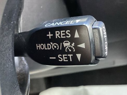 Used 2024 Toyota 4Runner SR5 Premium image 31