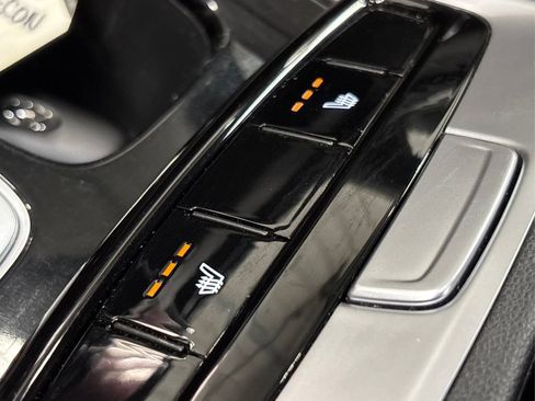 Certified 2023 Hyundai Santa Cruz SEL Premium image 36