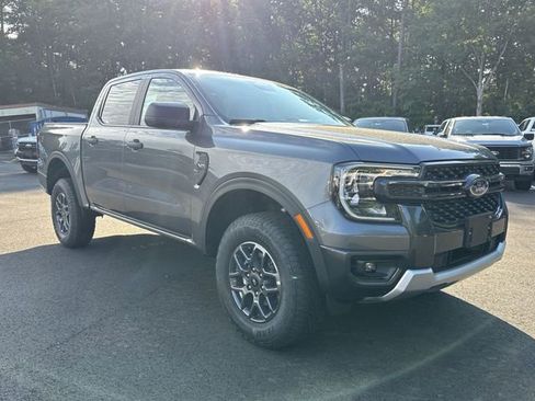 Used 2025 Ford Ranger XLT w/ FX4 Off-Road Package image 2