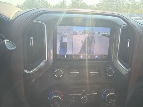 Used 2020 Chevrolet Silverado 2500 High Country w/ Technology Package AWD/4WD image 24