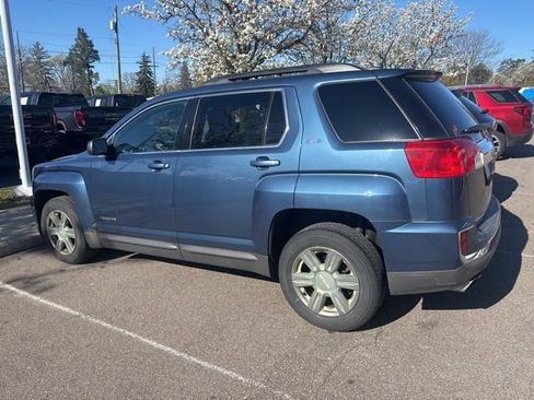 Used 2016 GMC Terrain SLE w/ Convenience Package image 3