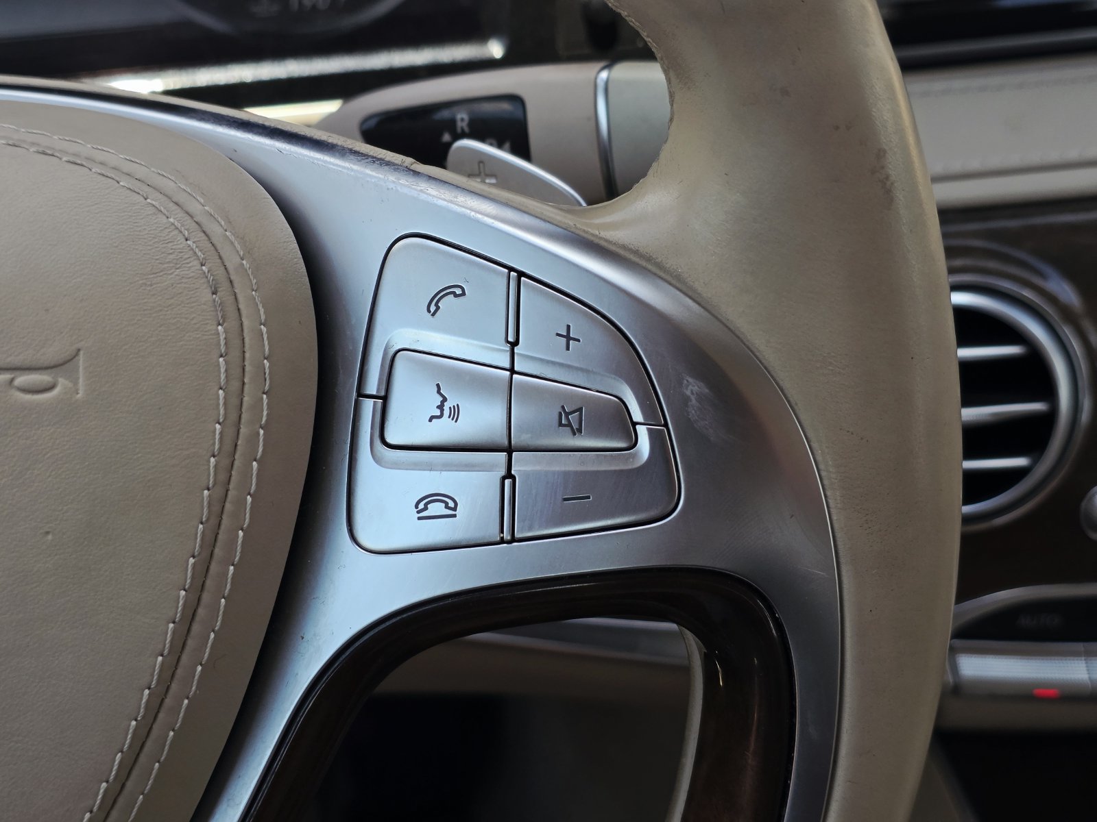 Used 2016 Mercedes-Benz S 550 Sedan image 27