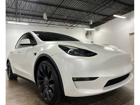 Used 2022 Tesla Model Y Performance AWD/4WD image 5