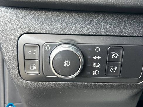 Used 2022 Ford Escape SEL w/ Class II Trailer Tow Package AWD/4WD image 19