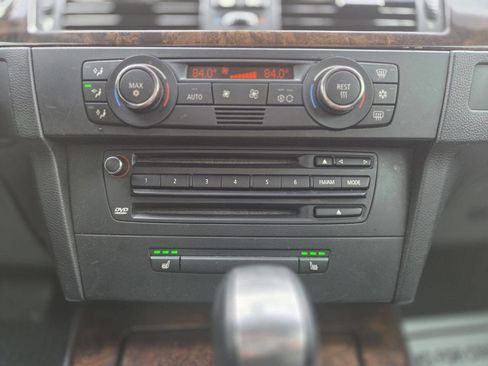 Used 2008 BMW 328i Convertible image 17