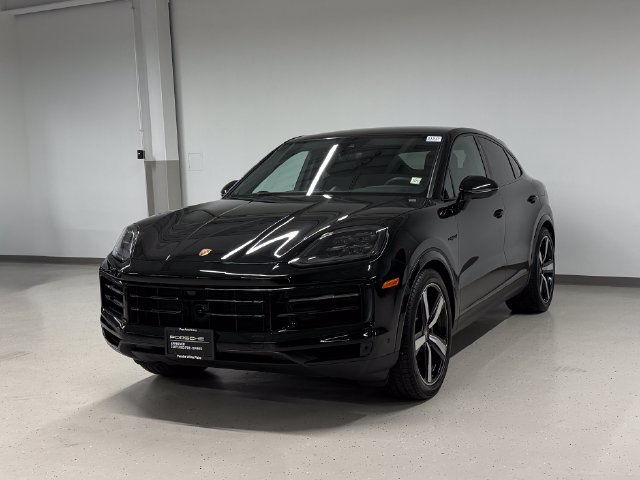 Certified 2026 Porsche Cayenne S AWD/4WD image 1