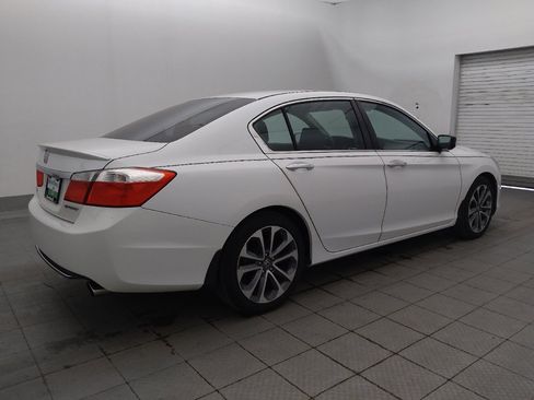 Used 2014 Honda Accord Sport image 10