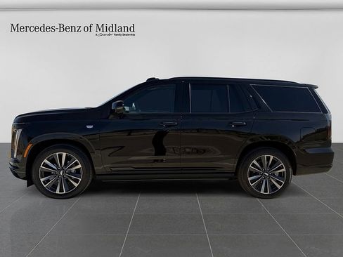 Used 2026 Cadillac Escalade Sport w/ Touring Package AWD/4WD image 4