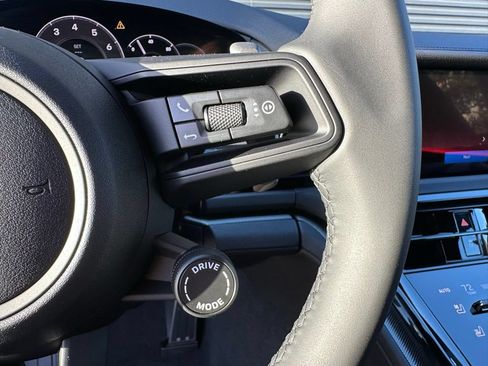 Certified 2026 Porsche Panamera RWD image 16