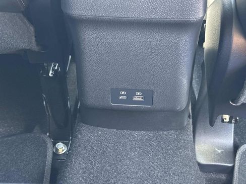 Used 2024 Mitsubishi Outlander Sport SE image 15