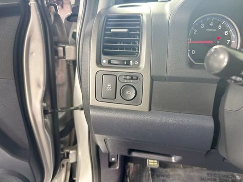 Used 2011 Honda CR-V EX-L image 13