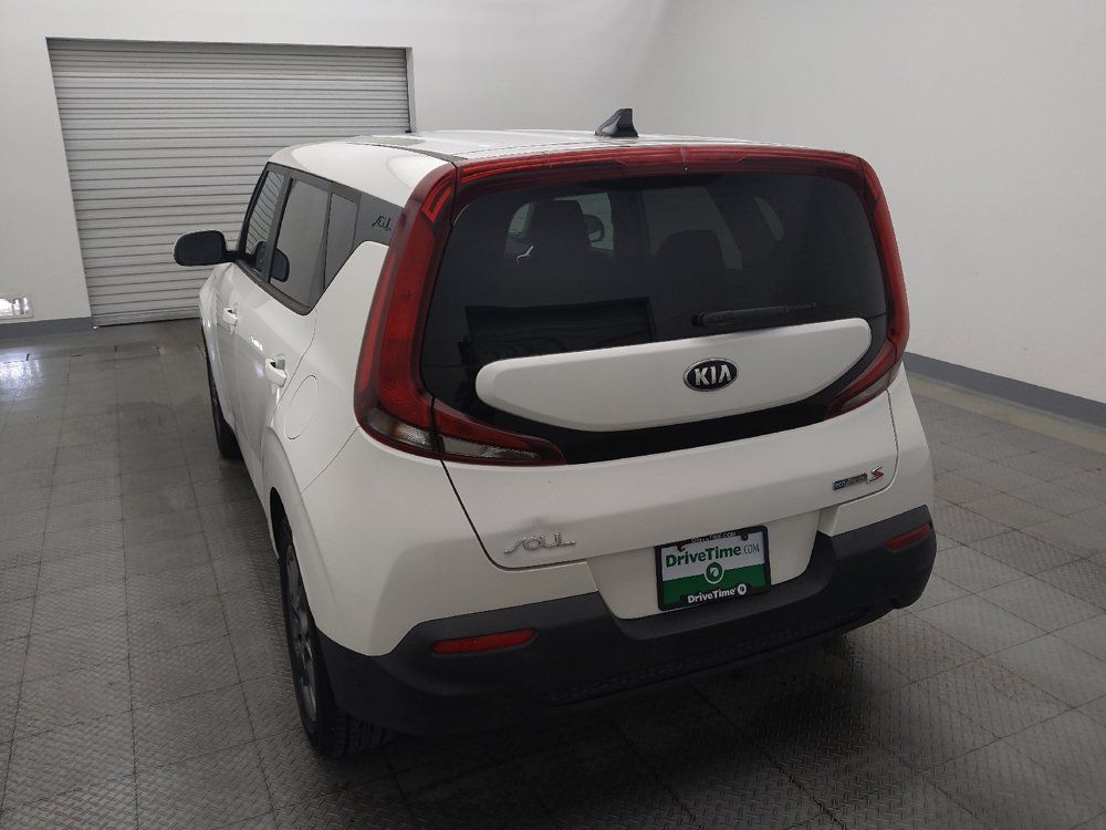 Used 2021 Kia Soul S FWD image 6