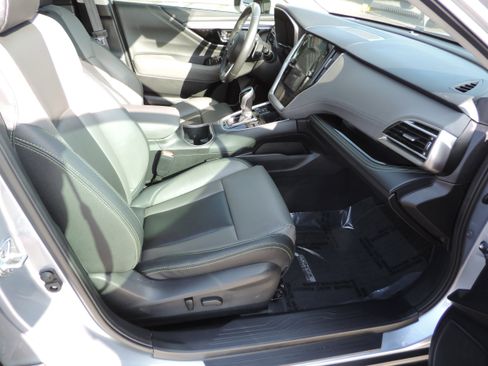 Used 2023 Subaru Outback Onyx Edition XT image 16