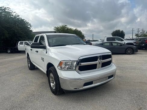 Used 2023 RAM 1500 Classic SLT w/ Trailer & Traction Group AWD/4WD image 5