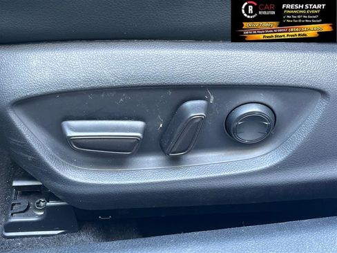 Used 2019 Toyota Camry SE image 26