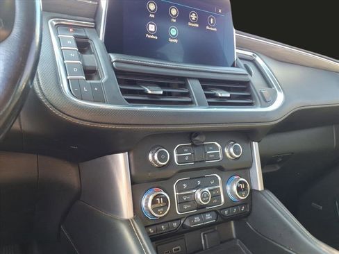 Used 2021 GMC Yukon SLT image 10